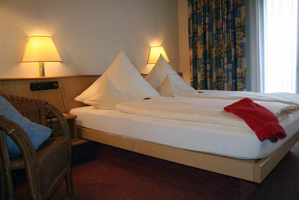Stadt-Gut-Hotel Filderhotel 오스트필던 외부 사진