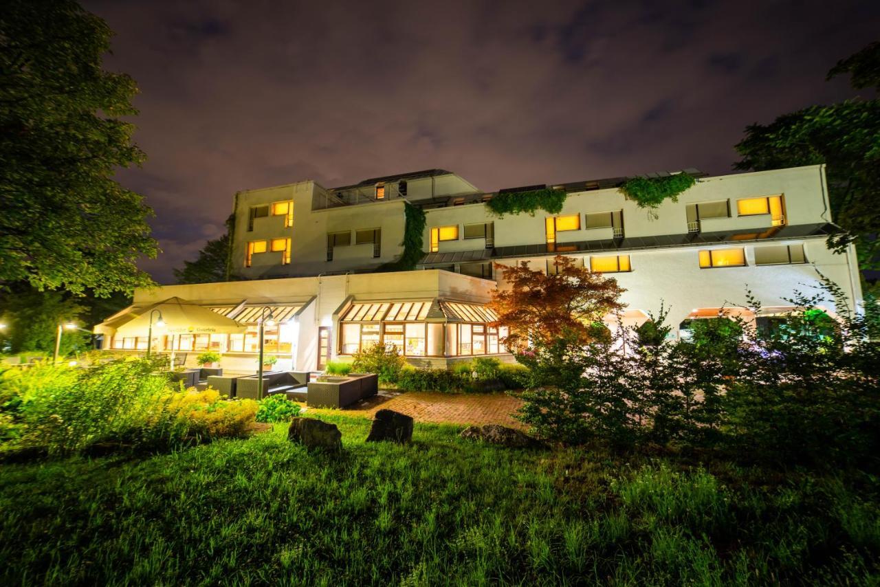 Stadt-Gut-Hotel Filderhotel 오스트필던 외부 사진