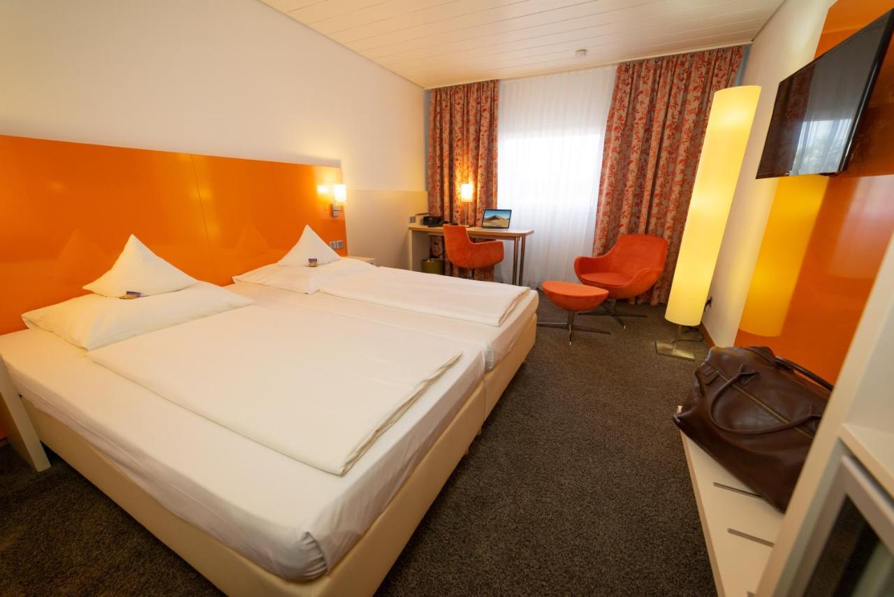 Stadt-Gut-Hotel Filderhotel 오스트필던 외부 사진